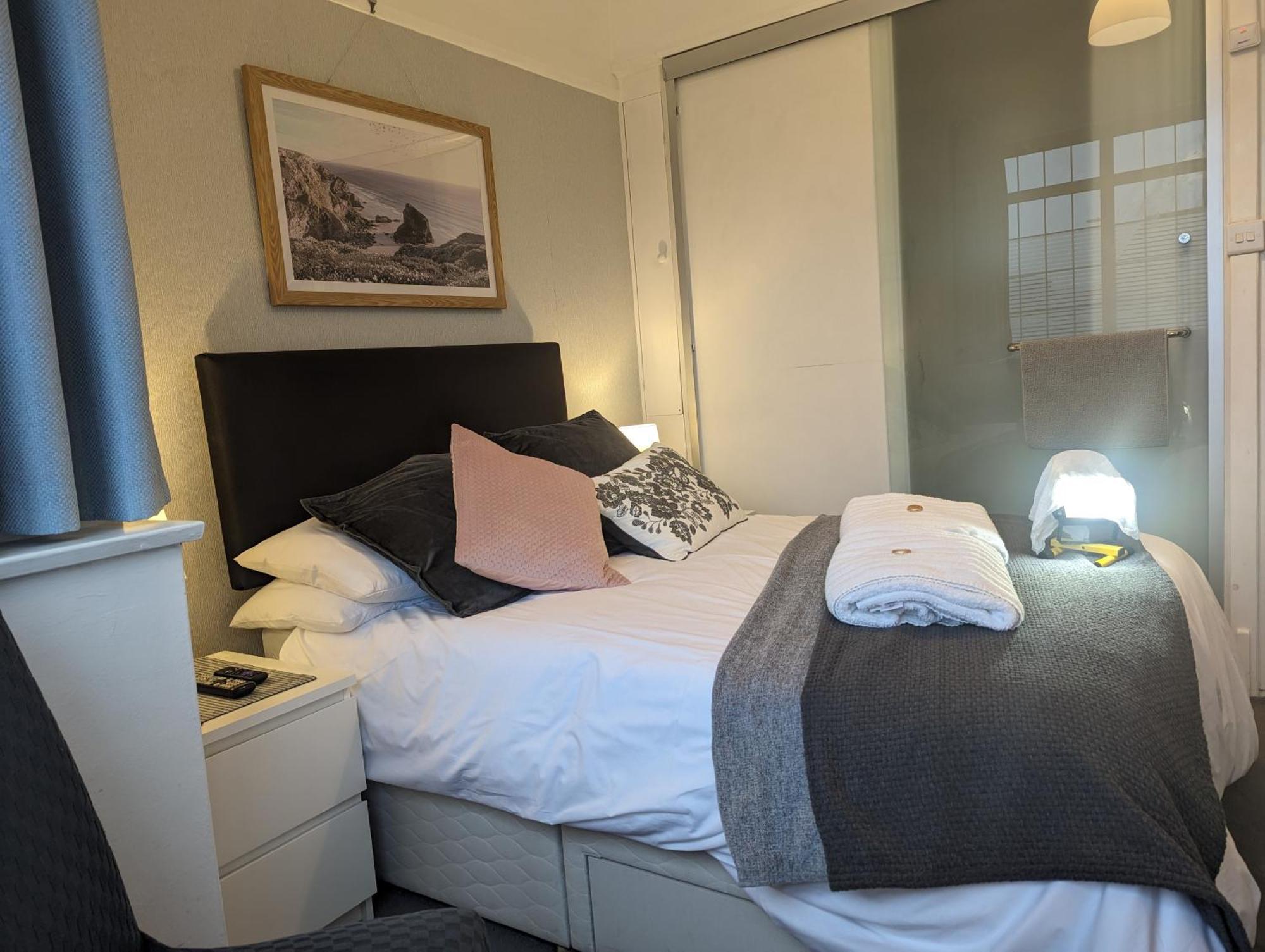 En-Suite Nook Near Forest & Sea, Super Value With Fridge, Microwave And Tv Lymington Zewnętrze zdjęcie